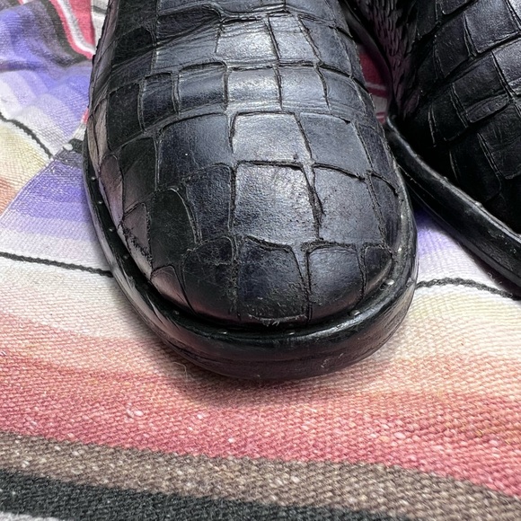 Rare Freda Salvador Dusty Pink Black Snake Embossed Ankle Boots - Picture 9 of 11